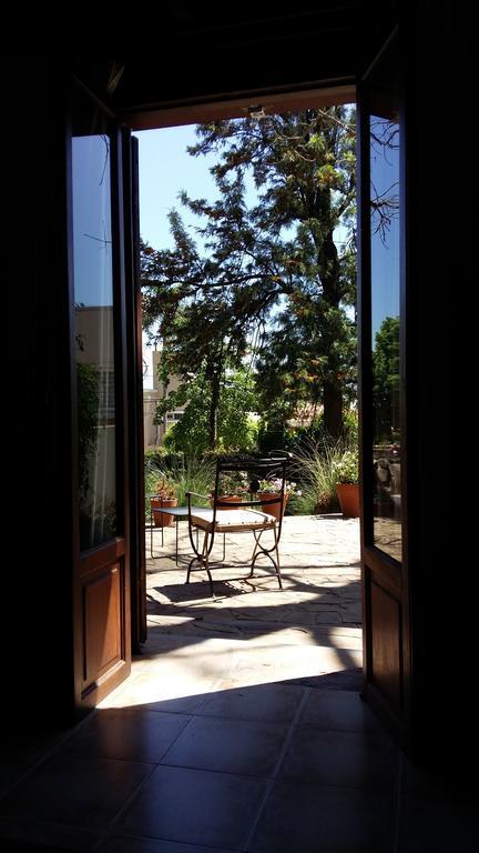 Double Room,1549114747:JPEG